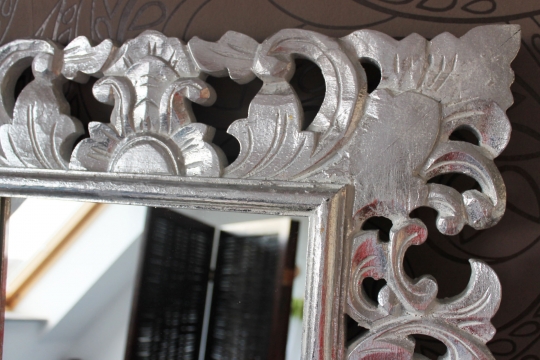 Eleganter Barockspiegel antik silber weiss 70cm x 60cm