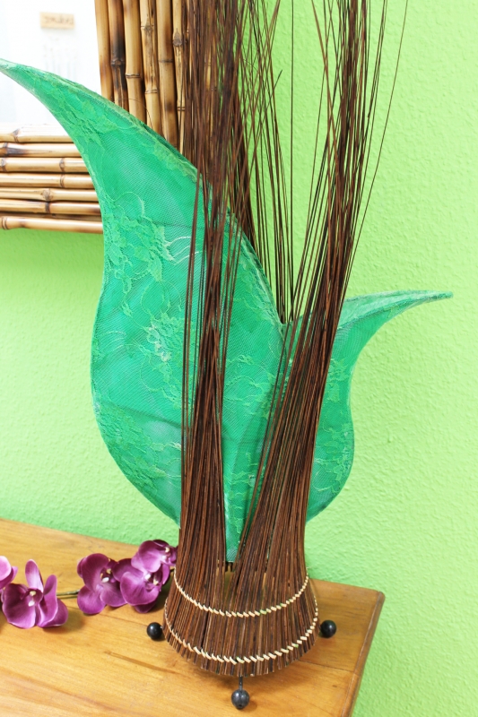 Hübsche Tischlampe Spitze mit Zweigen grün 70 cm